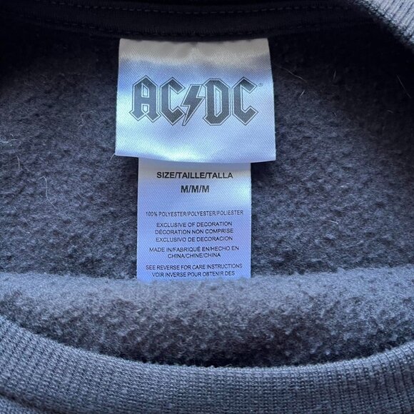 ACDC Sweatshirt Mens Medium/Large Black Graphic Tee 80s Rock on Grunge Crewneck - Picture 3 of 6